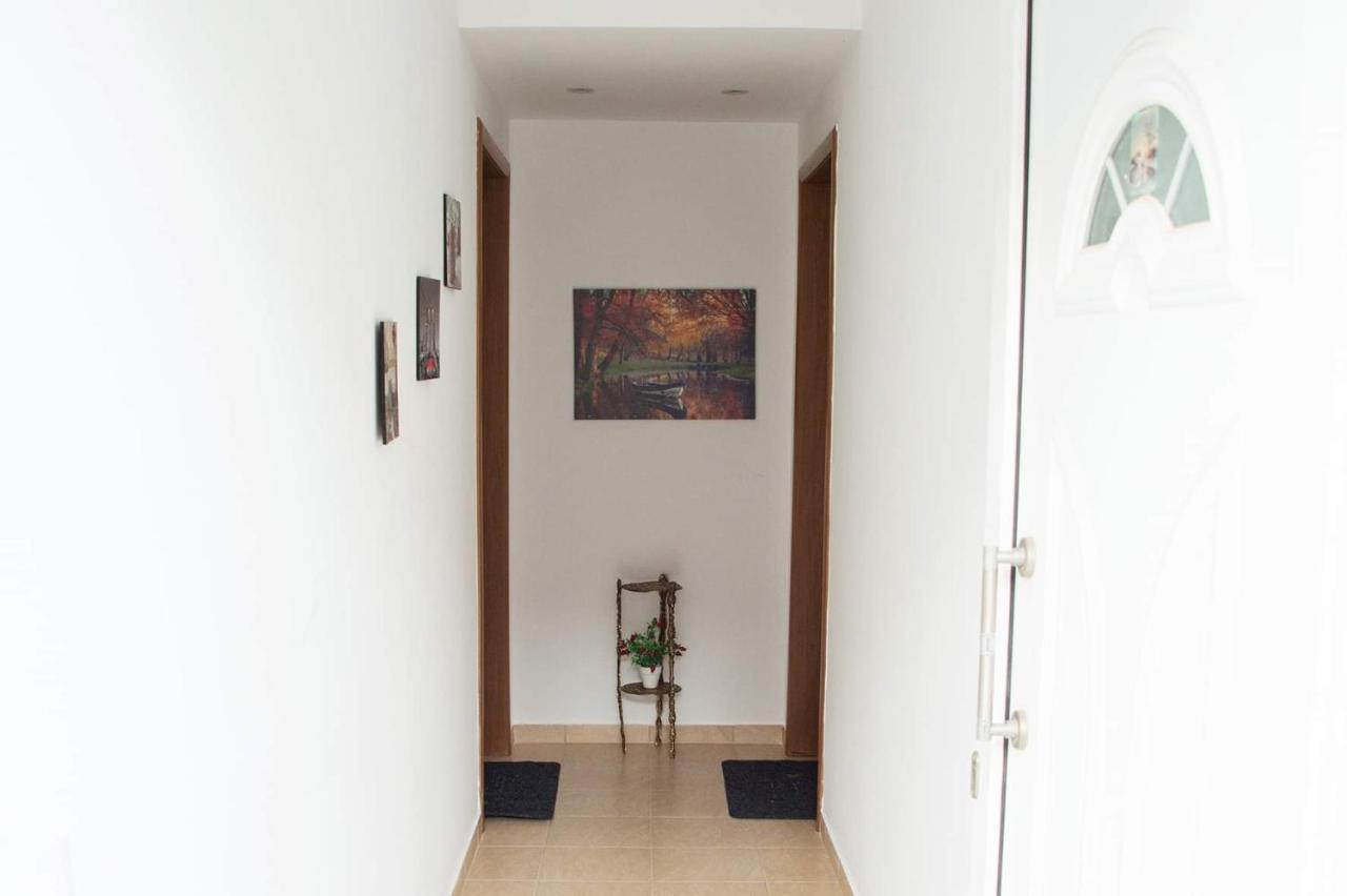 Mirmidones Anesis Apartamento Agrelia Exterior foto